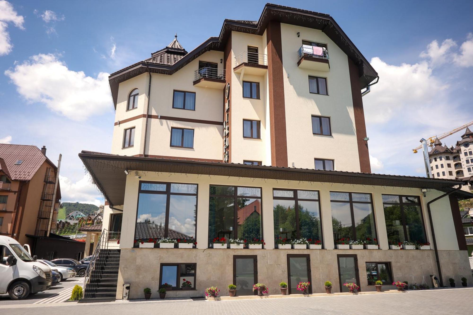 Mirage Hotel Bukovel Exterior photo